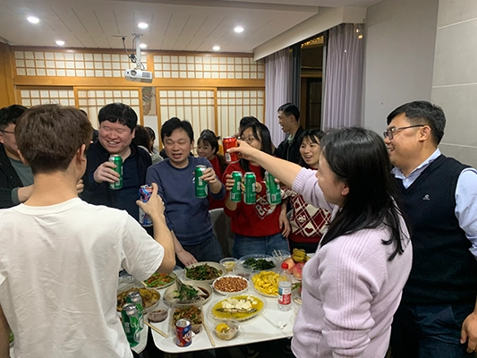 Das Fushi-Team veranstaltet zum Jahresende ein Seaside-Teambuilding in Huizhou, um die Einheit zu st&auml;rken und voranzukommen